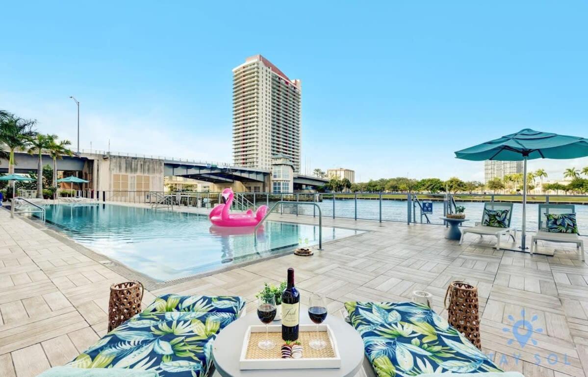 Ferienwohnung Coastal Relaxation - Parking Included - Amazing Pools Hollywood Exterior foto